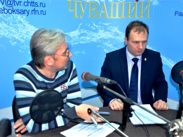 Прямой эфир «Открытой студии» «Радио Чувашии» с участием заместителя начальника УФСКН РФ по Чувашской Республике В. Бабаева