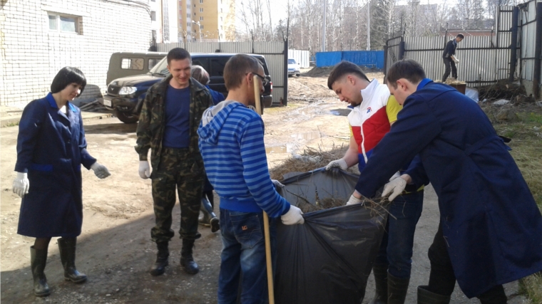 Экологический субботник БУ ЧР «Чувашская республиканская СББЖ»