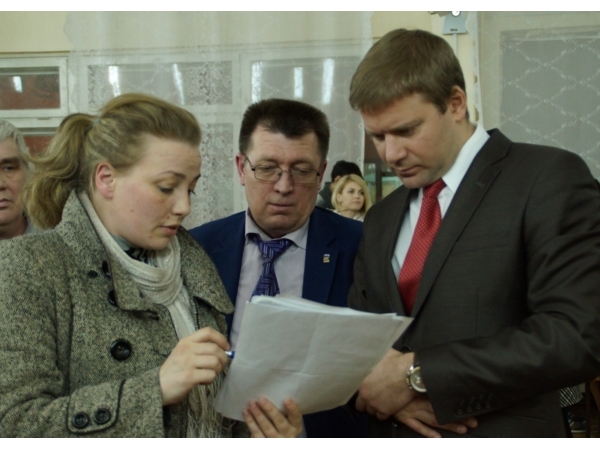 В рамках проекта "Открытый город" замглавы администрации Чебоксар встретился с населением НЮР ("Чебоксары.ру")