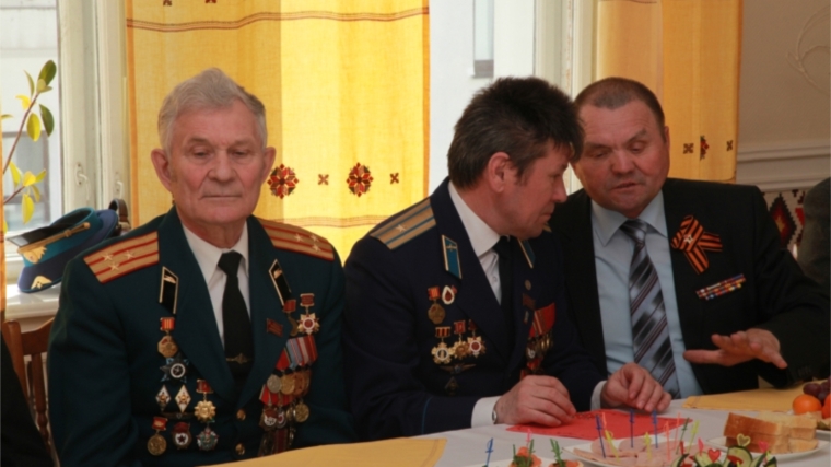 Глава города Чебоксары Леонид Черкесов поздравил «Ветеранов в строю»: «Патриотическое направление будет и впредь развиваться в нашем городе и обретать все большую социальную значимость»