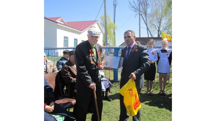 Торжественные митинги, посвященные 70- ой годовщине Победы в ВОВ в Малотаябинском сельском поселении
