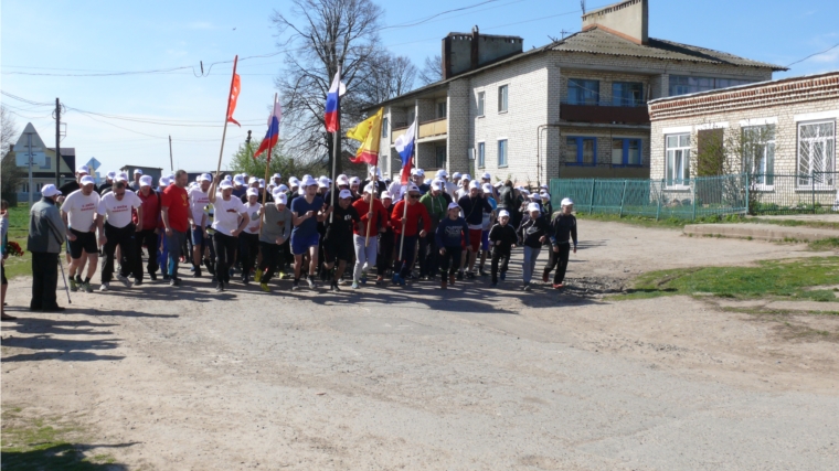 Утро 9 мая 2015 года в Чебоксарском районе началось с массового IV традиционного легкоатлетического пробега с. Икково-п. Кугеси