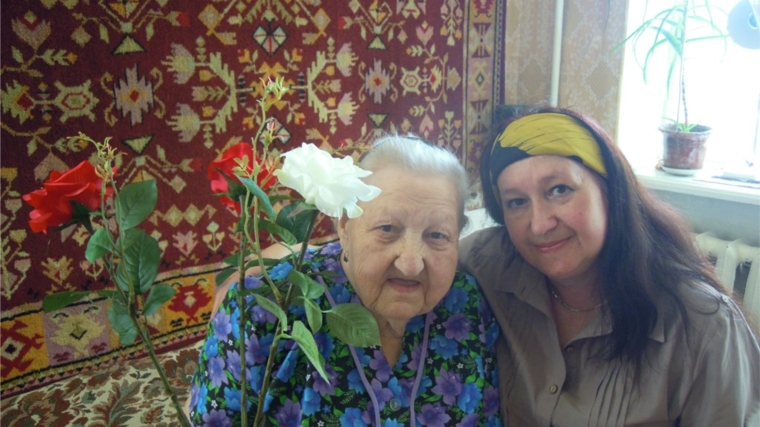 90-летний юбилей отметила труженица тыла военных лет, ветеран труда Зинаида Александровна Соколова