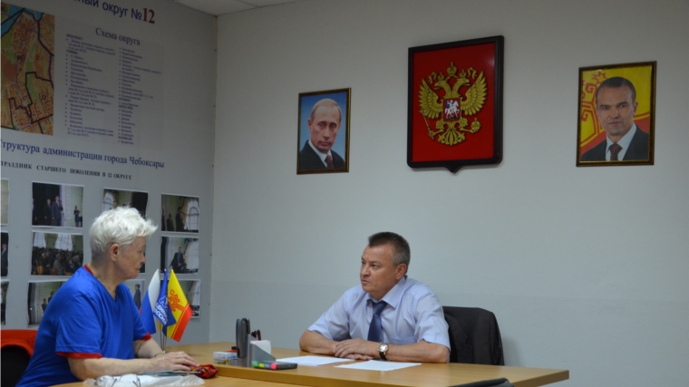 Депутат Владимир Кузин провёл приём граждан по личным вопросам