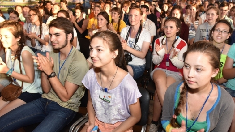 Молодежь района на образовательном форуме «МолГород-2015»