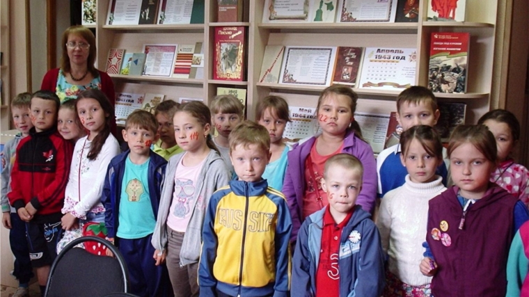 В Канаше прошел видеоурок «И в каждом сердце не забыты героев павших имена»