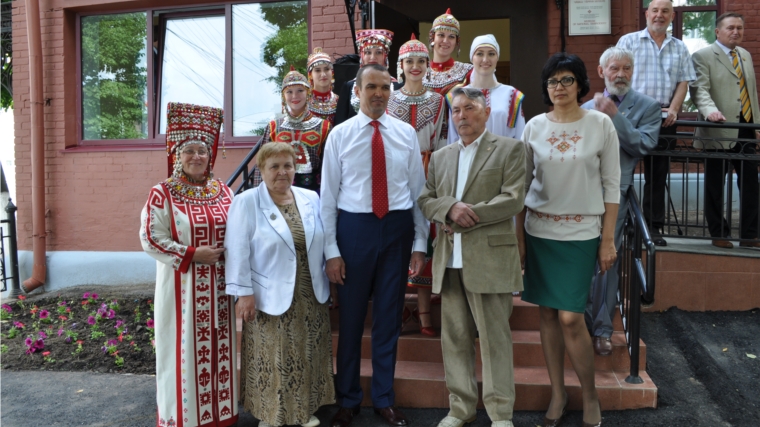 В.Ефимов: &quot;Музей чувашской вышивки призван стать центром сохранения культурного наследия чувашского народа&quot;