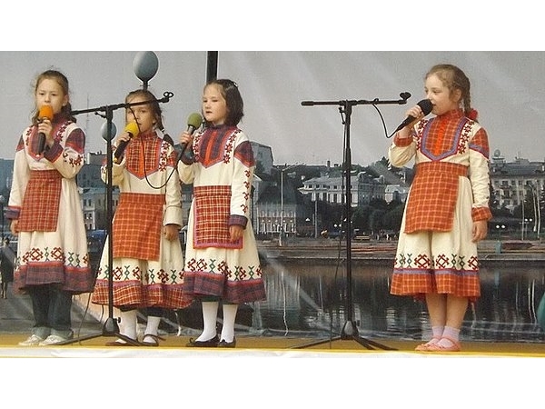 Народные мотивы