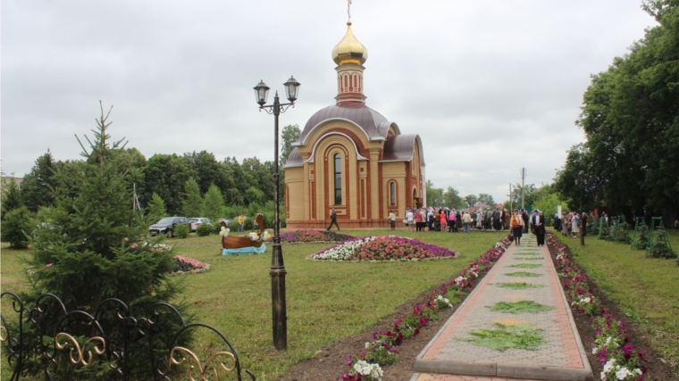 Храм-часовня Петра и Февронии Муромских распахнул свои врата