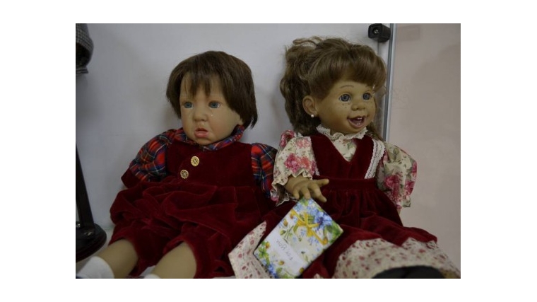 Приглашаем посетить выставку «Куклы с характером»