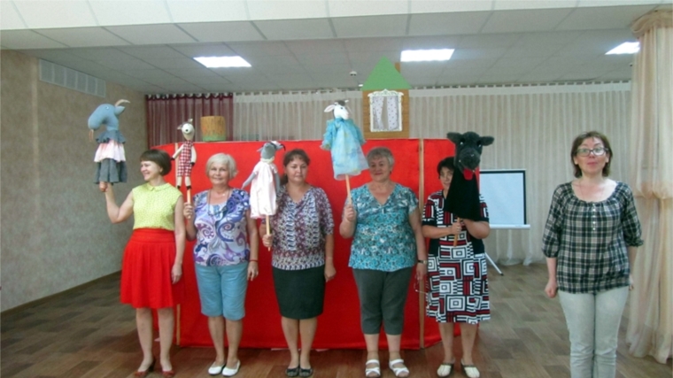 Пенсионеры создали самодеятельный кукольный театр в г.Чебоксары