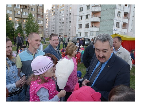 Леонид Черкесов: «Столица идет по пути стабильного развития»