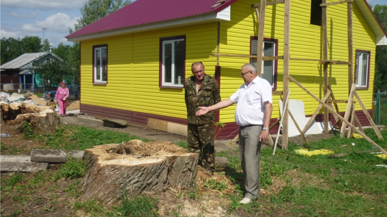 Субботники в селе Янишево продолжаются