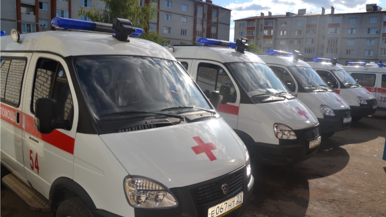 Автопарк подстанции скорой медицинской помощи в Алатыре пополнился новыми автомобилями