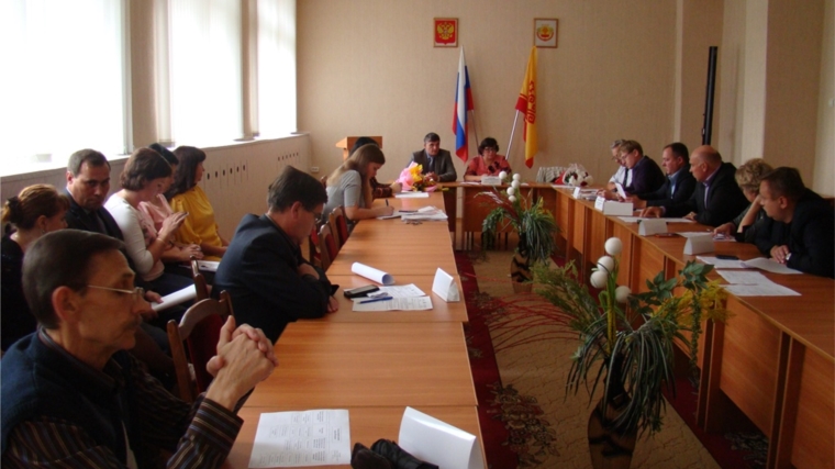 Состоялось заключительное заседание Собрания депутатов города Шумерли созыва 2010-2015 годов
