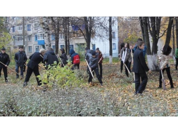Нам здесь жить