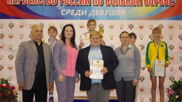 Воспитанница ДЮСШ им. В.П. Воронкова - призер первенства России по вольной борьбе среди девушек до 16 лет