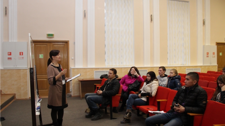 В администрации города Новочебоксарска состоялся единый информационный день на тему «Развитие молодежного парламентаризма»
