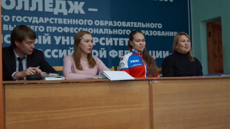 Единый информационный молодёжный день в городе Канаш