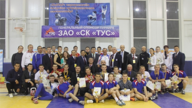 Сборная команда города Канаша вернулась с наградами открытого чемпионата и первенства Чувашской Республики и XXXII традиционного Всероссийского турнира по гиревому спорту на призы газеты «Хыпар»