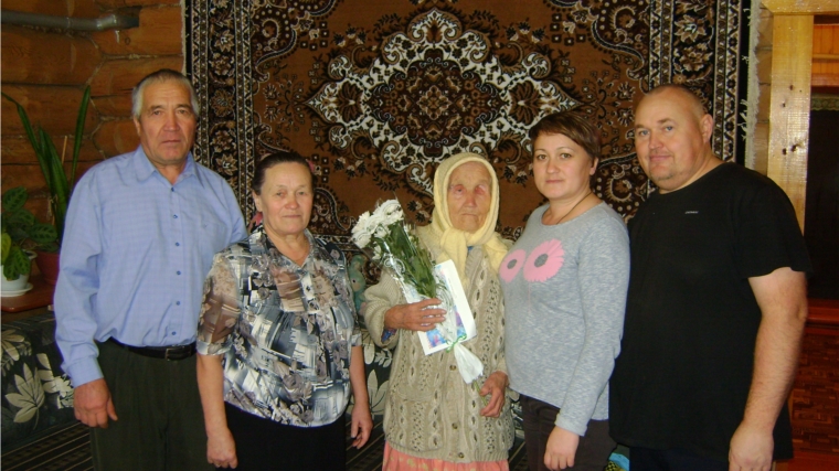 Жительница с. Шемурша Давыдова Анастасия Александровна отмечает свое 90-летие