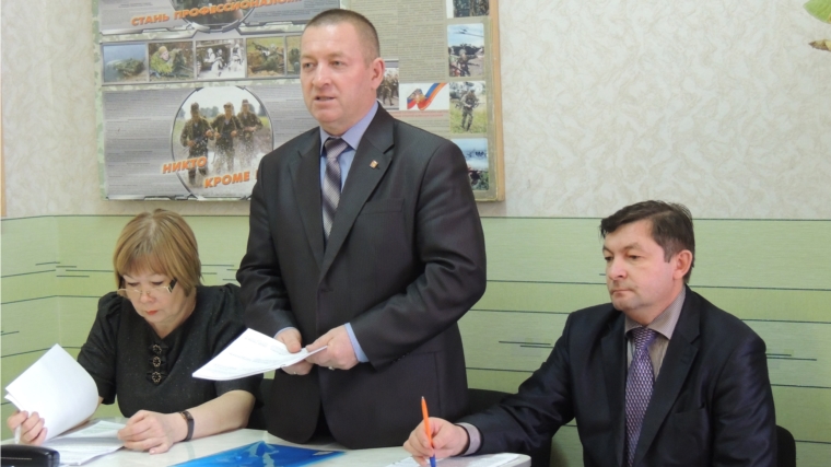 В Красночетайском районе обсудили актуальные вопросы Единого информационного дня
