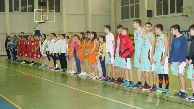 В Шумерле завершился муниципальный этап Чемпионата школьной баскетбольной лиги «КЭС-Баскет»
