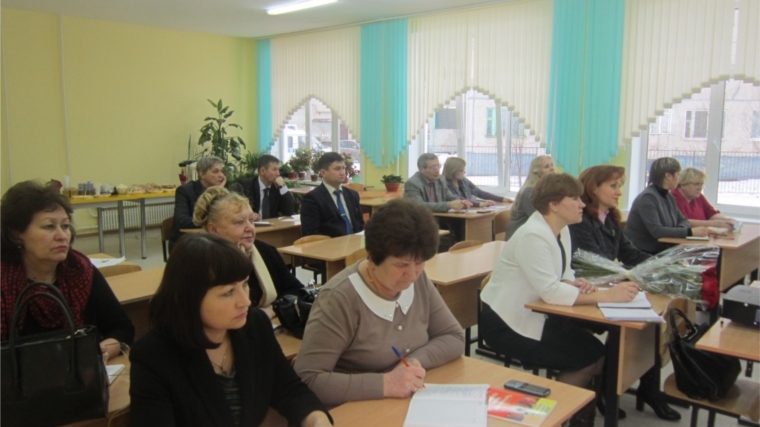 В рамках декады Добра и Милосердия в городе Канаше состоялся городской семинар «Инклюзивное образование в образовательных организациях»