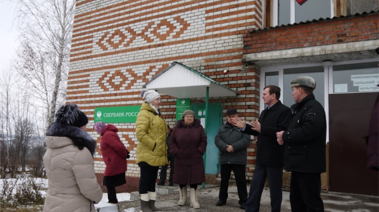 Глава Ядринской районной администрации Владимир Кузьмин cегодня встретился с жителями Мочарского сельского поселения