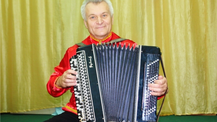7 декабря 2015 года ушел из жизни замечательный человек, художественный руководитель народного ансамбля &quot;Шумерлиночка&quot; Мухоморов Сергей Николаевич