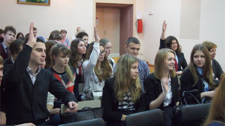 В Алатырском филиале ФГБОУ ВПО «ЧГУ им. И.Н. Ульянова» состоялся муниципальный молодёжный форум «Молодёжь - трудовой потенциал Чувашии»