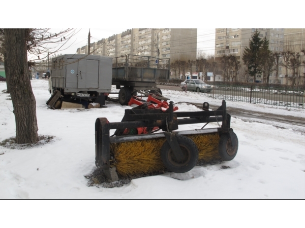Отстойник с видом на шоссе
