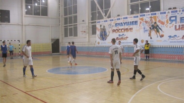 Город Канаш представлен в решающих играх Первенства Чувашской Республики по мини-футболу сезона 2015-2016 года во втором дивизионе