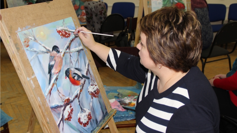 Заслуженные художники Чувашии провели мастер-классы в Новочебоксарске