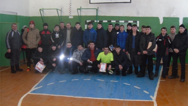 Мини-футбол на приз главы Староурмарского сельского поселения