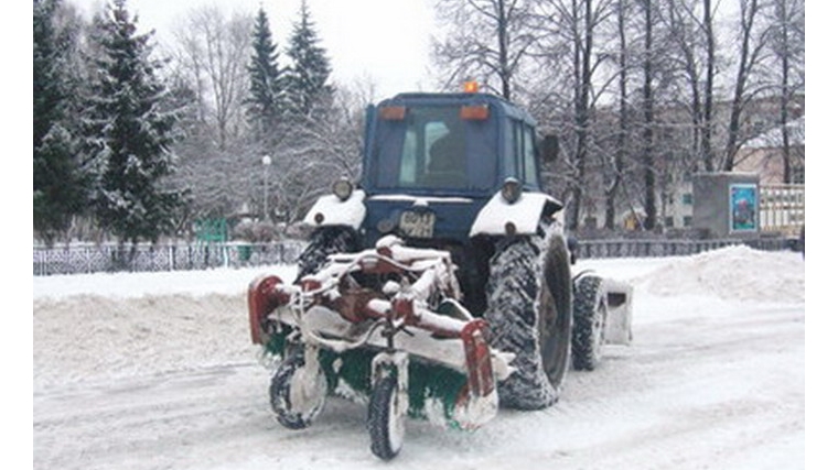 В Шумерле вывели на дороги всю имеющуюся технику для уборки снега