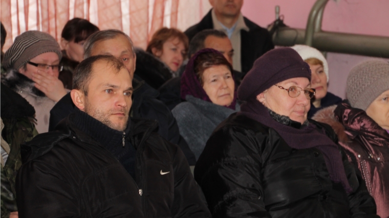 Шумерлинский район: состоялась информационная встреча с жителями Русско-Алгашинского сельского поселения