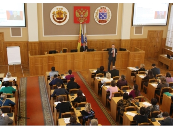 В Чебоксарах изучается возможность внедрения проектного управления ("Чебоксары.ру")