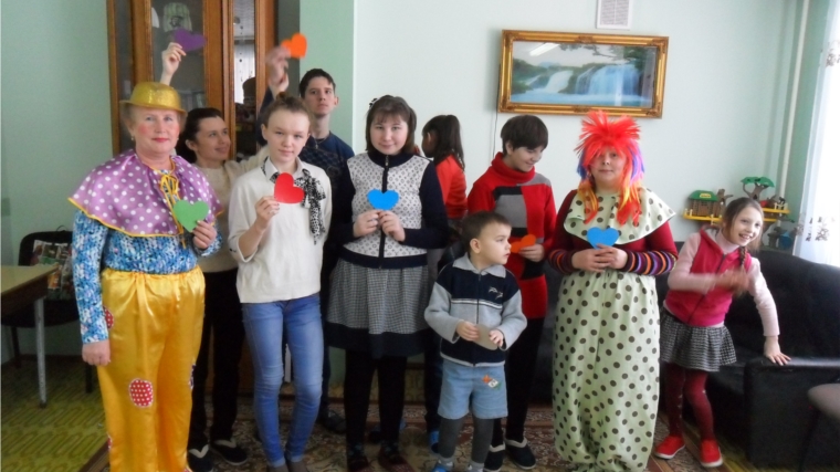 «День Дружбы» в БУ «Канашский комплексный центр социального обслуживания населения» Минтруда Чувашии