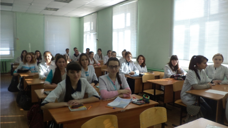 Терапевтический кружок «Puls» на базе филиала БПОУ «Чебоксарский медицинский колледж» в г. Канаш провел заседание на тему влияния наркотиков на организм человека