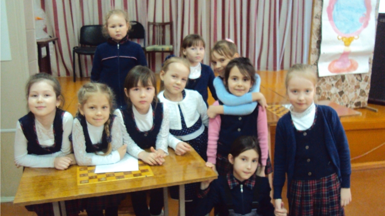 В Доме детского творчества г. Канаш состоялось праздничное мероприятие “А ну-ка девочки!”