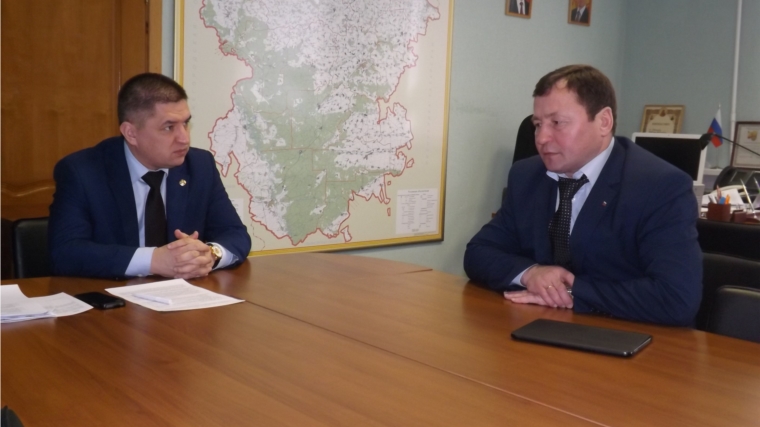 Министр транспорта Чувашии и глава администрации г. Канаш обсудили актуальные вопросы по строительству и ремонту дорог в муниципалитете