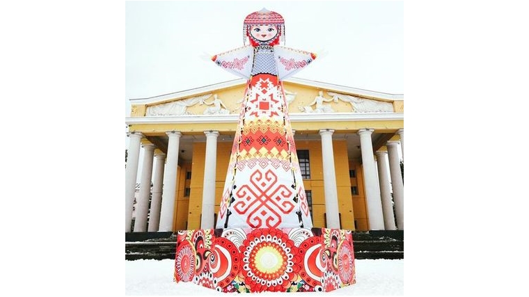 Фестиваль «Чебоксарская Масленица» развернулся на Красной площади города