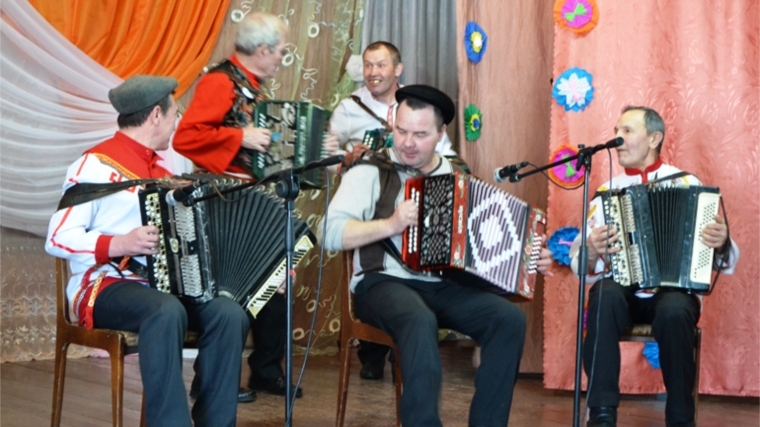В Мариинско-Посадском районе прошел фестиваль «Алран кайми хуткупăс» («Играй, гармонь!»)