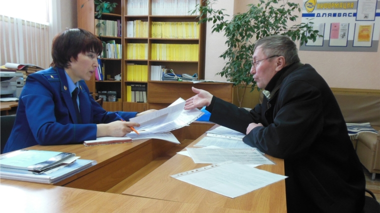 г. Канаш: Бесплатная юридическая консультация для населения в консультационном пункте Центра социально-правовой помощи и просвещения населения