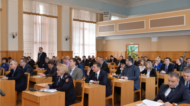 Санитарно-экологические мероприятия, состояние городских дорог и ярмарки выходного дня стали главными темами планерки в столичной мэрии