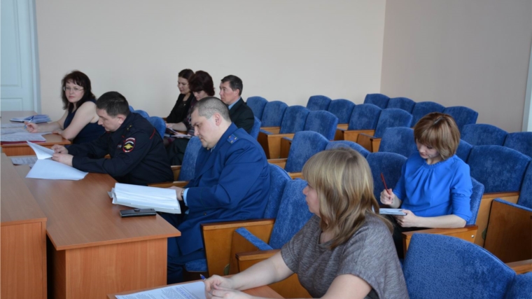 В администрации района состоялось заседание антинаркотической комиссии