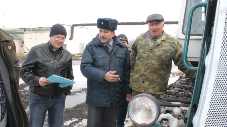 Очередной выпускной экзамен трактористов-машинистов в Батыревском агропромышленном техникуме