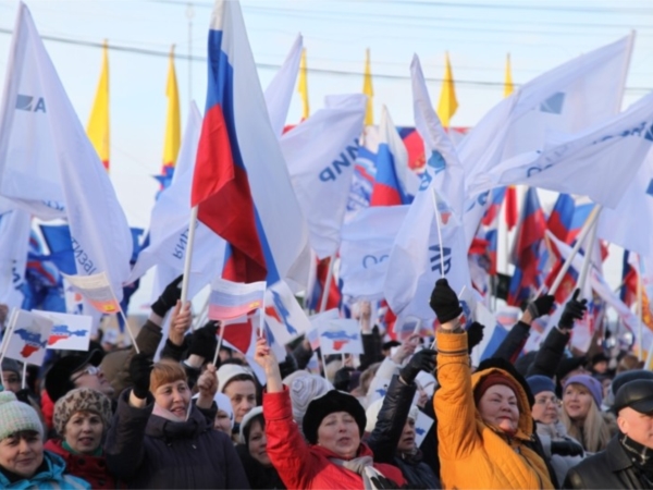 В Чебоксарах отметили годовщину присоединения Крыма к России ("Чебоксары.ру")