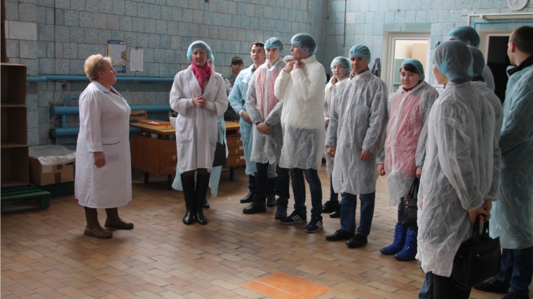 В Шумерлинском районе состоялась встреча студентов выпускных курсов Чувашской ГСХА с ведущими предприятиями АПК района